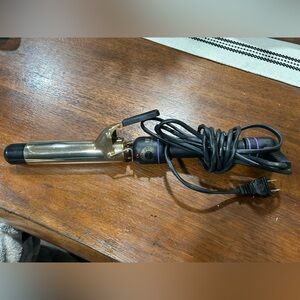 Hot Tools Professional Black and Gold Curling Iron 1.25"